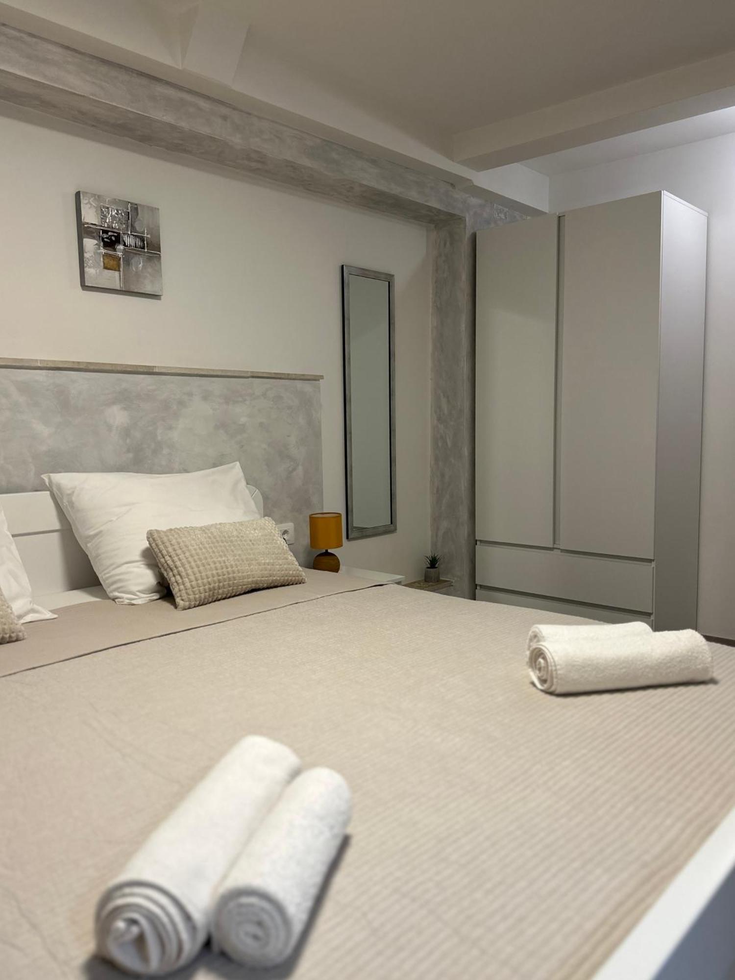 Apartment Bilic Pula Exteriér fotografie